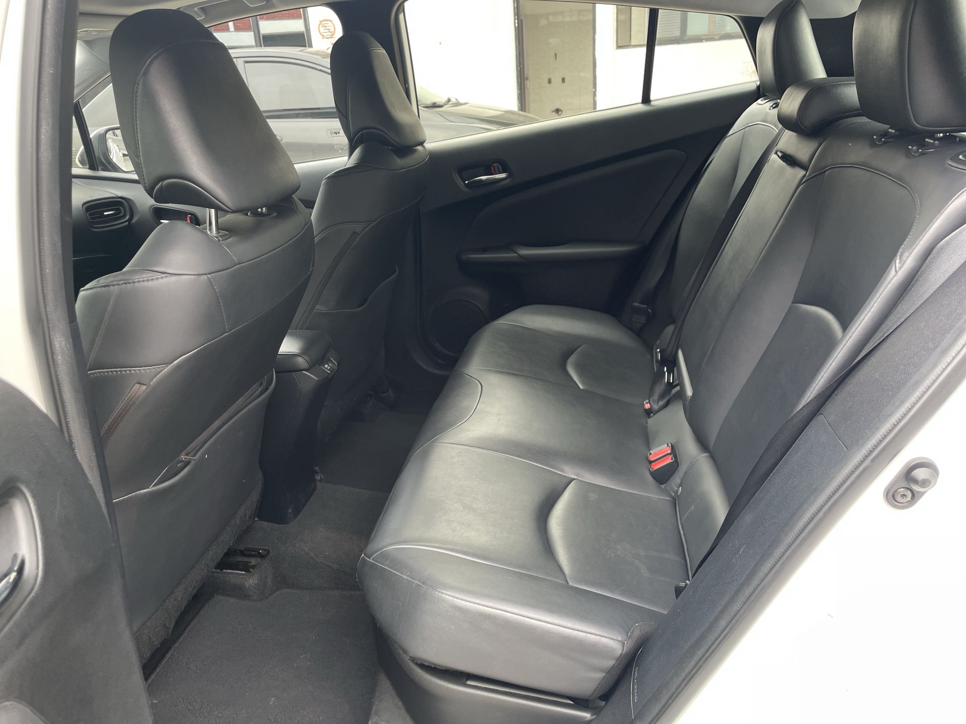 2021 Toyota PRIUS PREMIUM