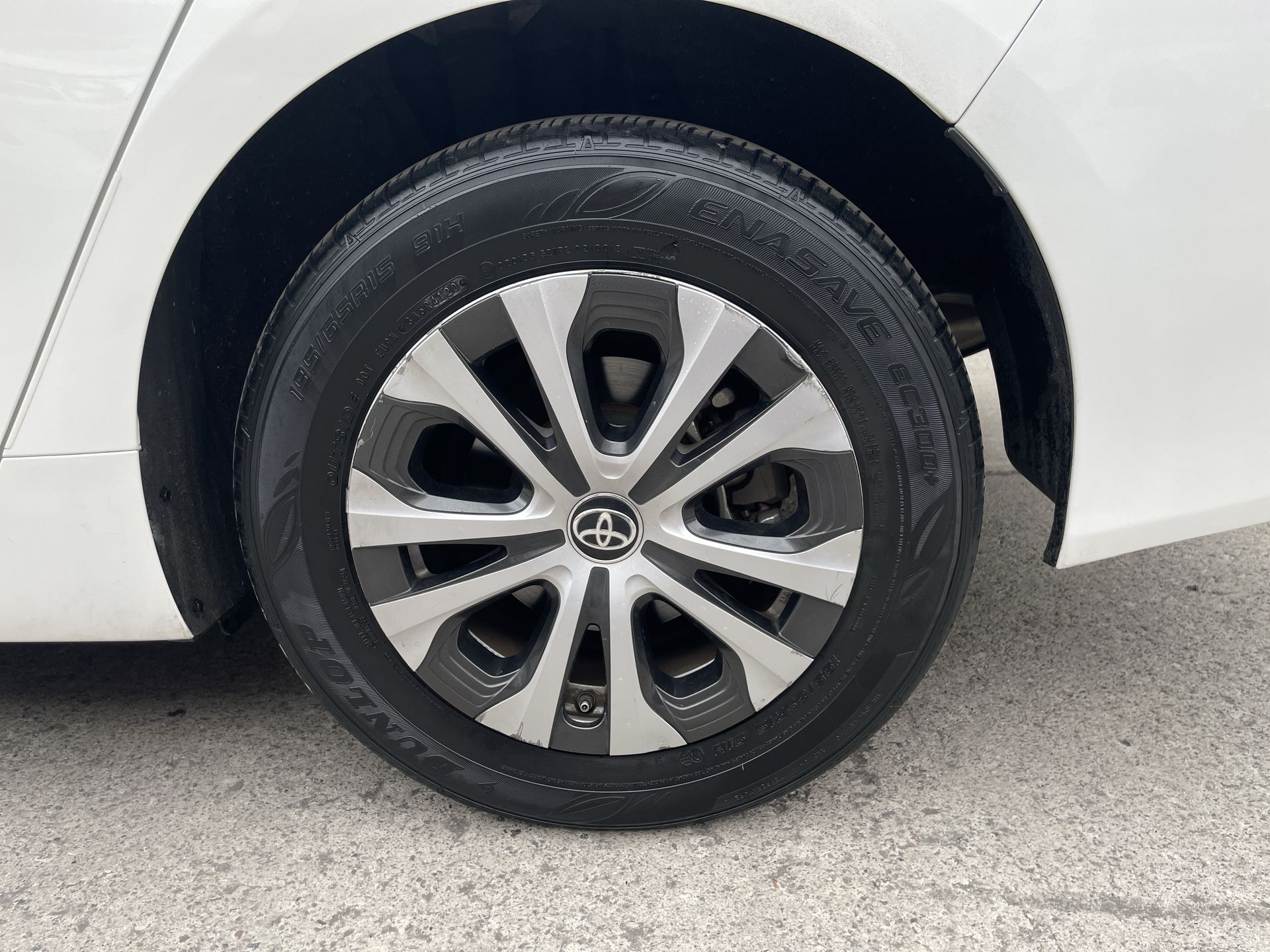 2021 Toyota PRIUS PREMIUM