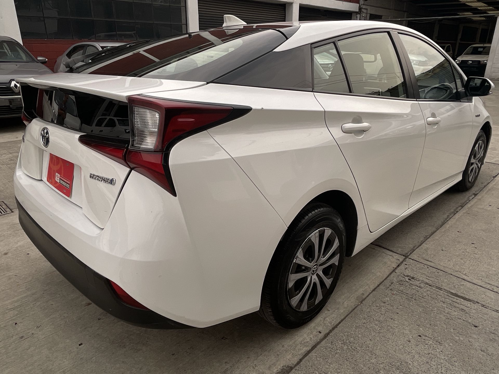 2021 Toyota PRIUS PREMIUM