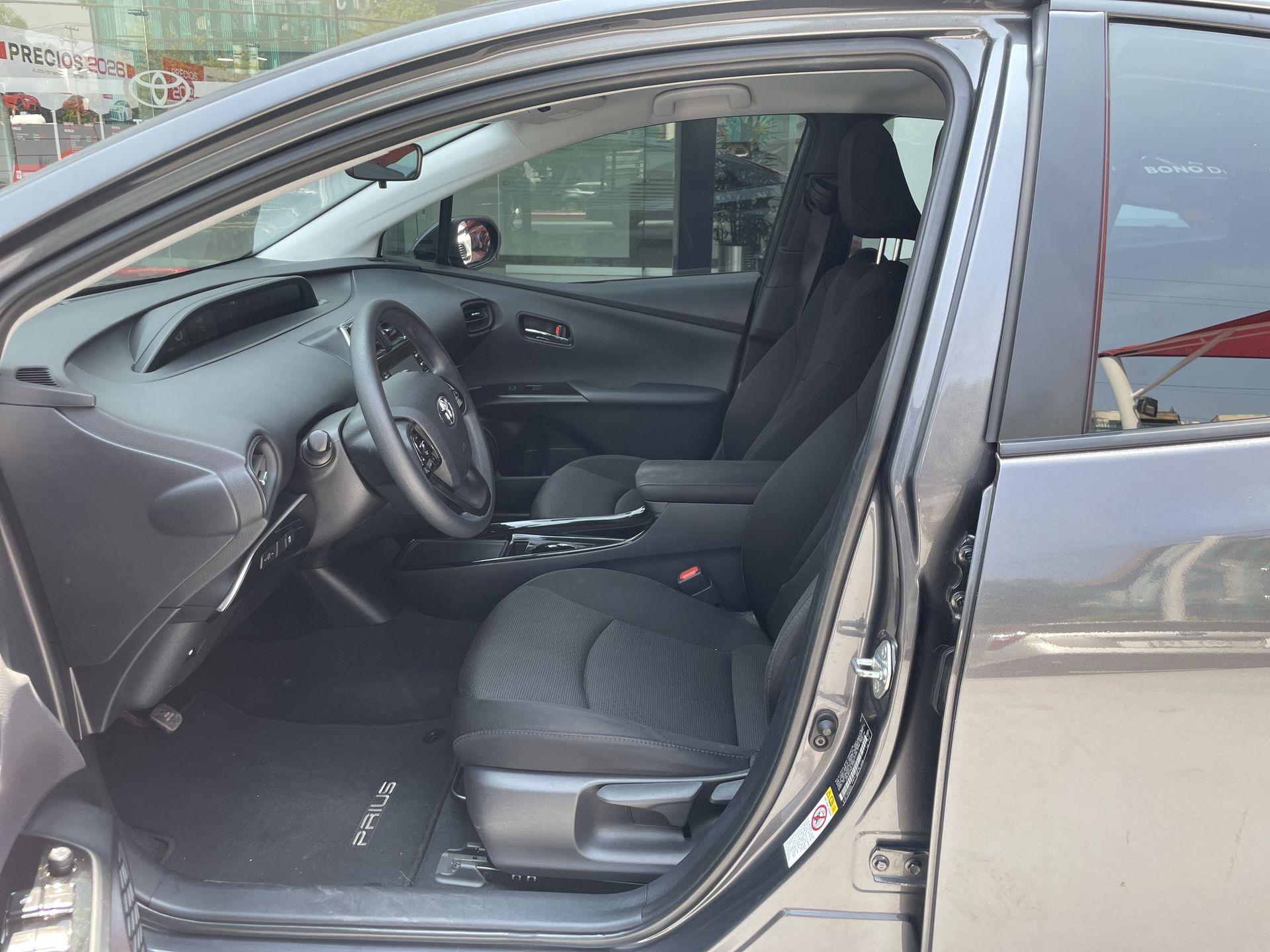 2022 Toyota PRIUS BASE BASE