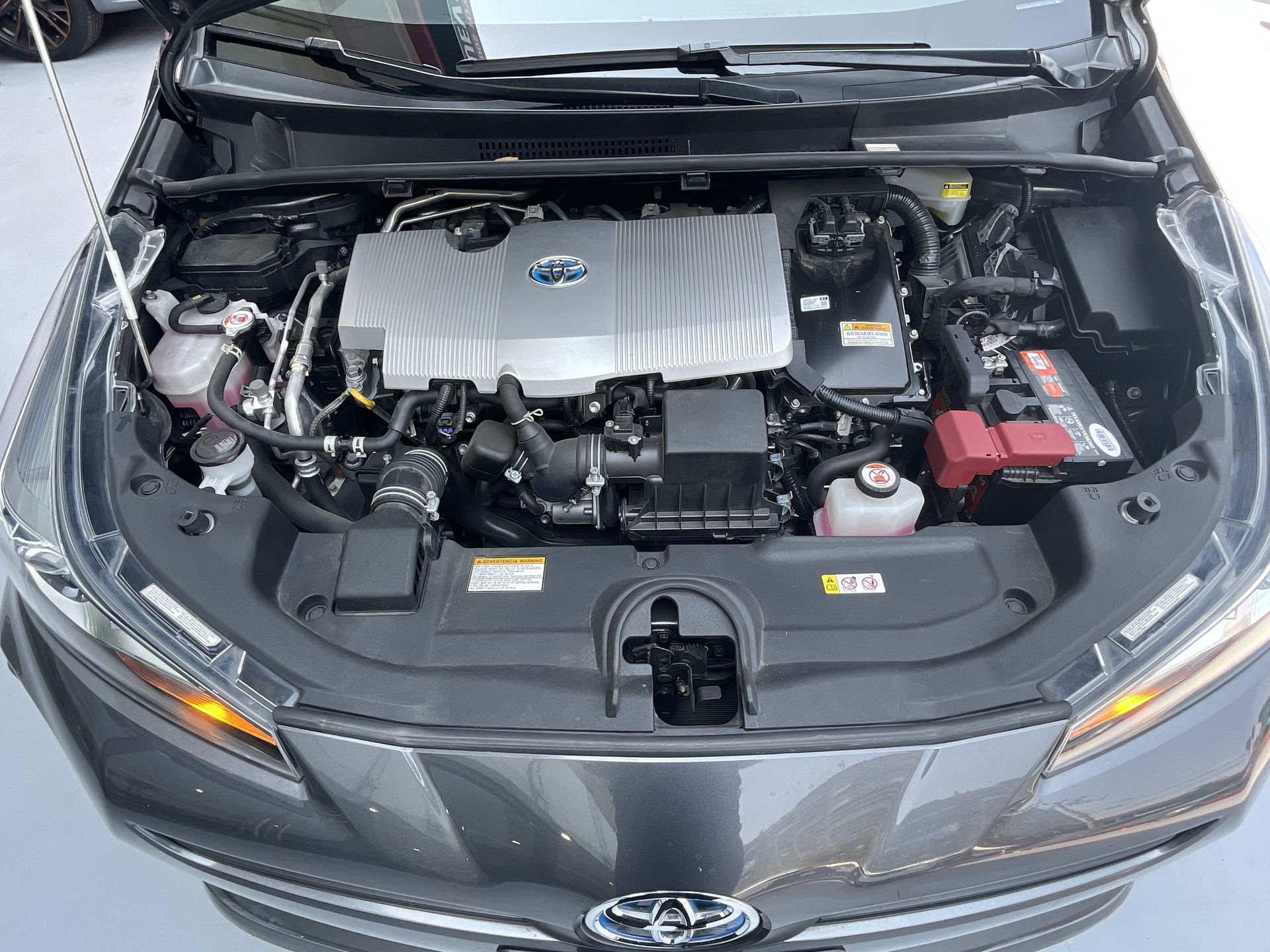 2022 Toyota PRIUS BASE BASE