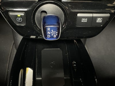 2022 Toyota PRIUS PREMIUM - BITONO