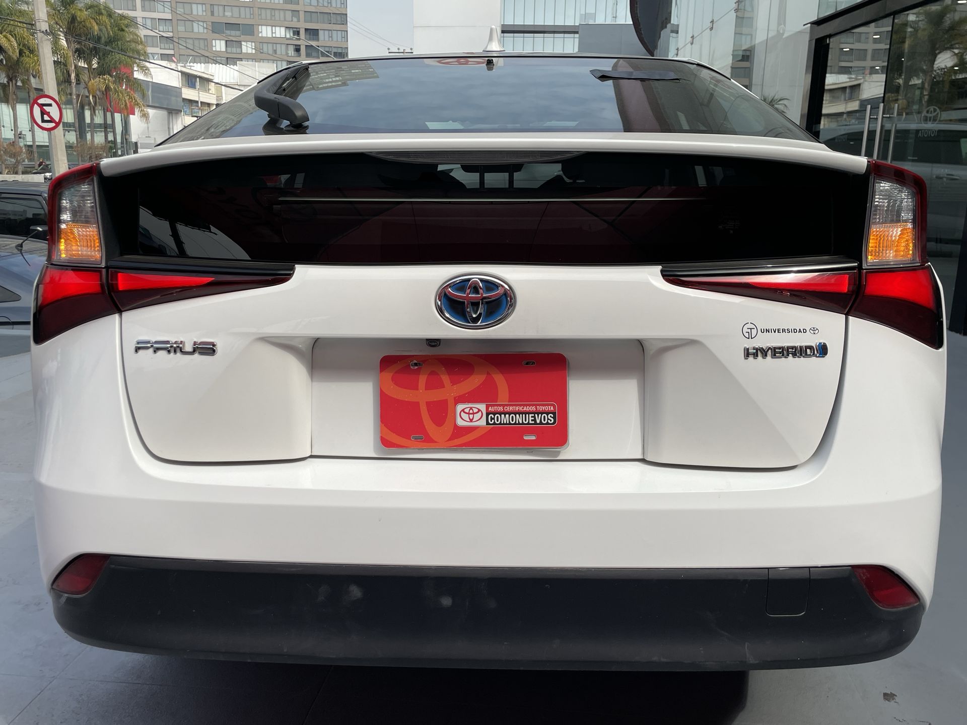 2020 Toyota PRIUS BASE BASE