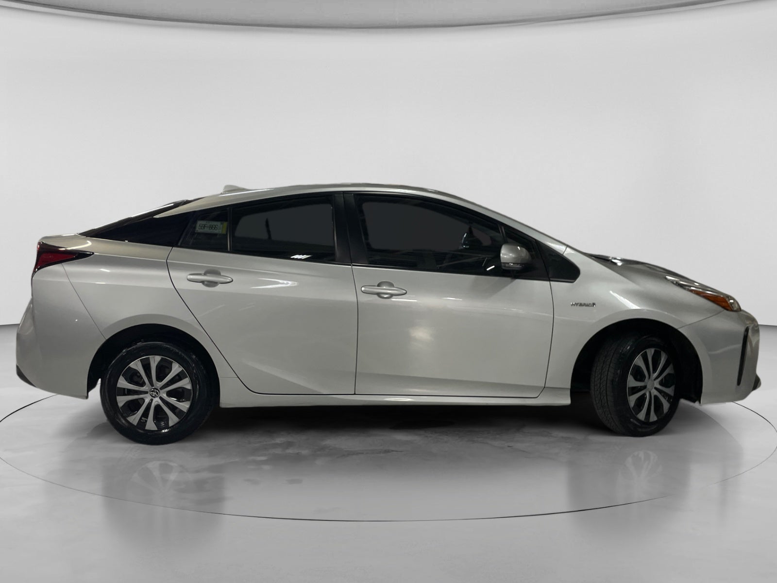 2020 Toyota PRIUS PREMIUM