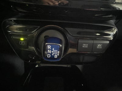 2020 Toyota PRIUS PREMIUM