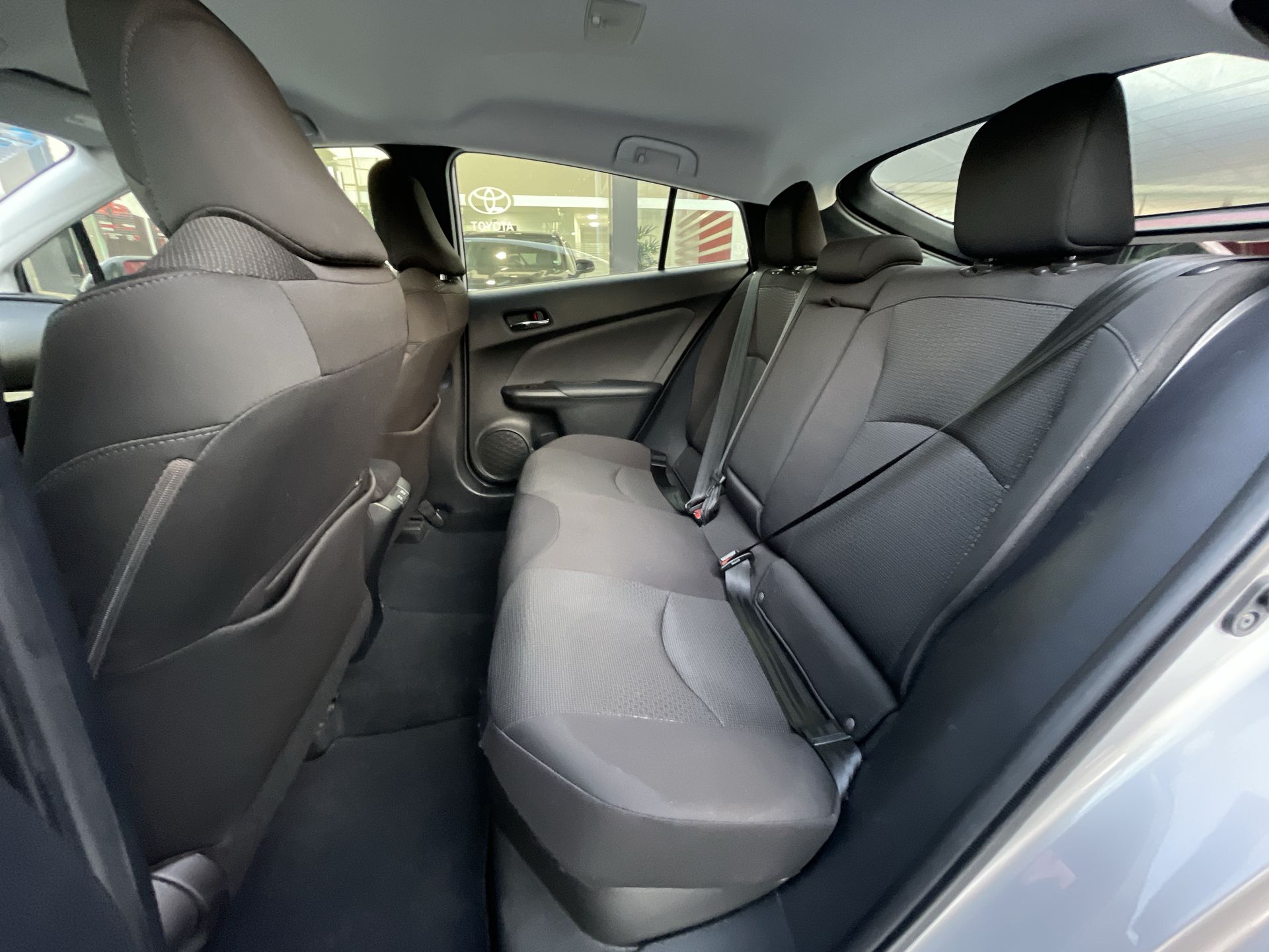 2020 Toyota PRIUS BASE BASE