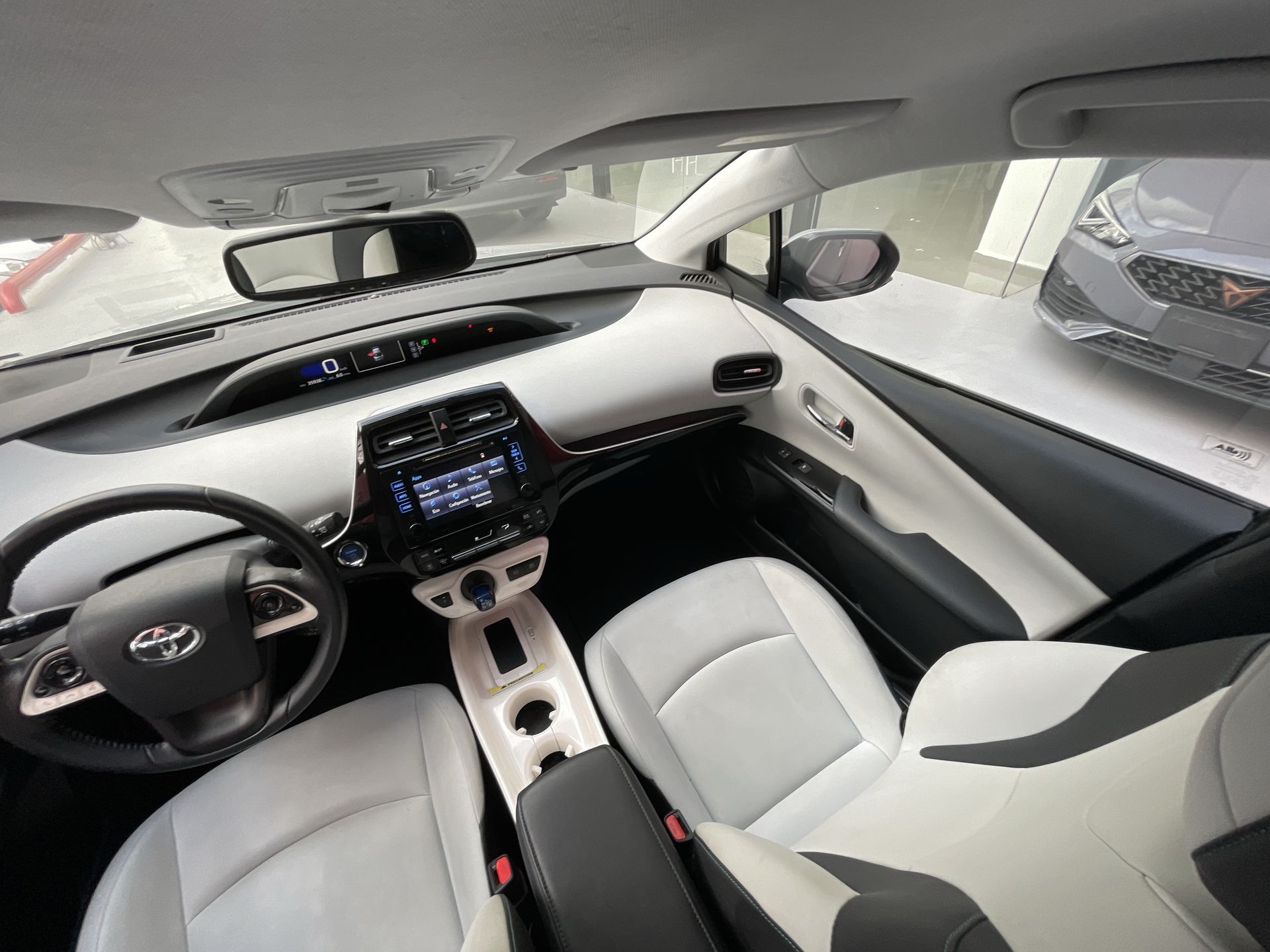 2017 Toyota PRIUS BASE PREMIUM CVT