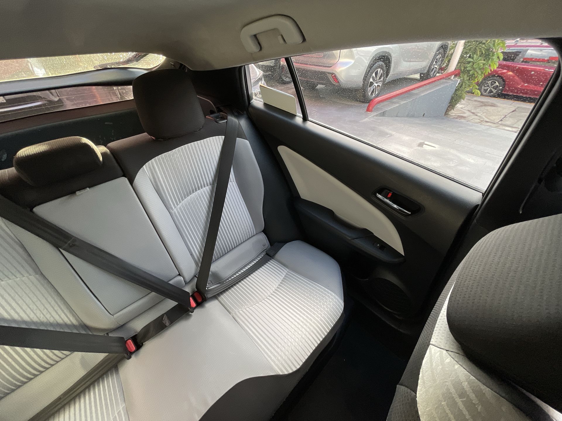 2018 Toyota PRIUS PREMIUM AT