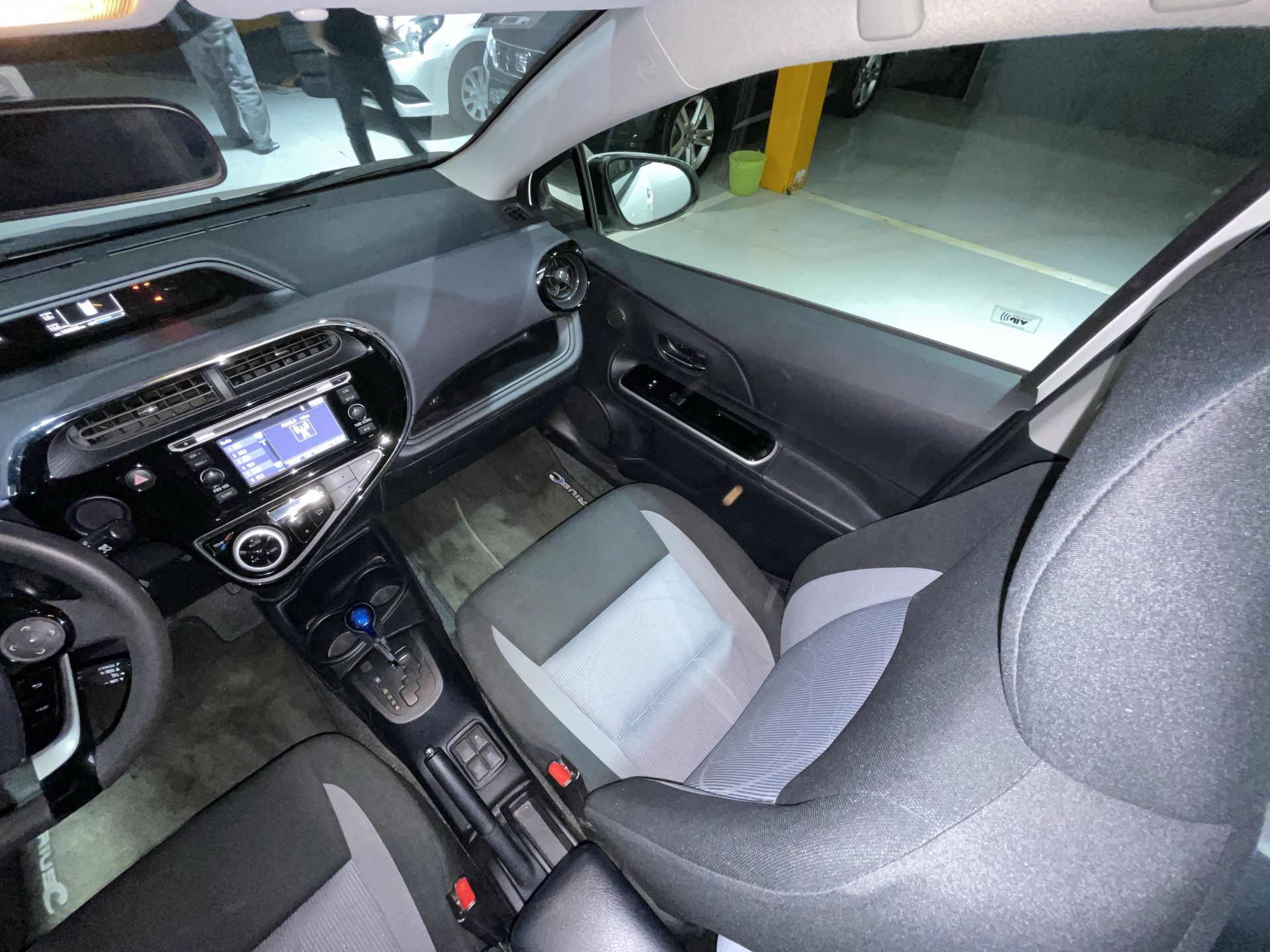 2018 Toyota PRIUS 1.5 HYBRID AUTO