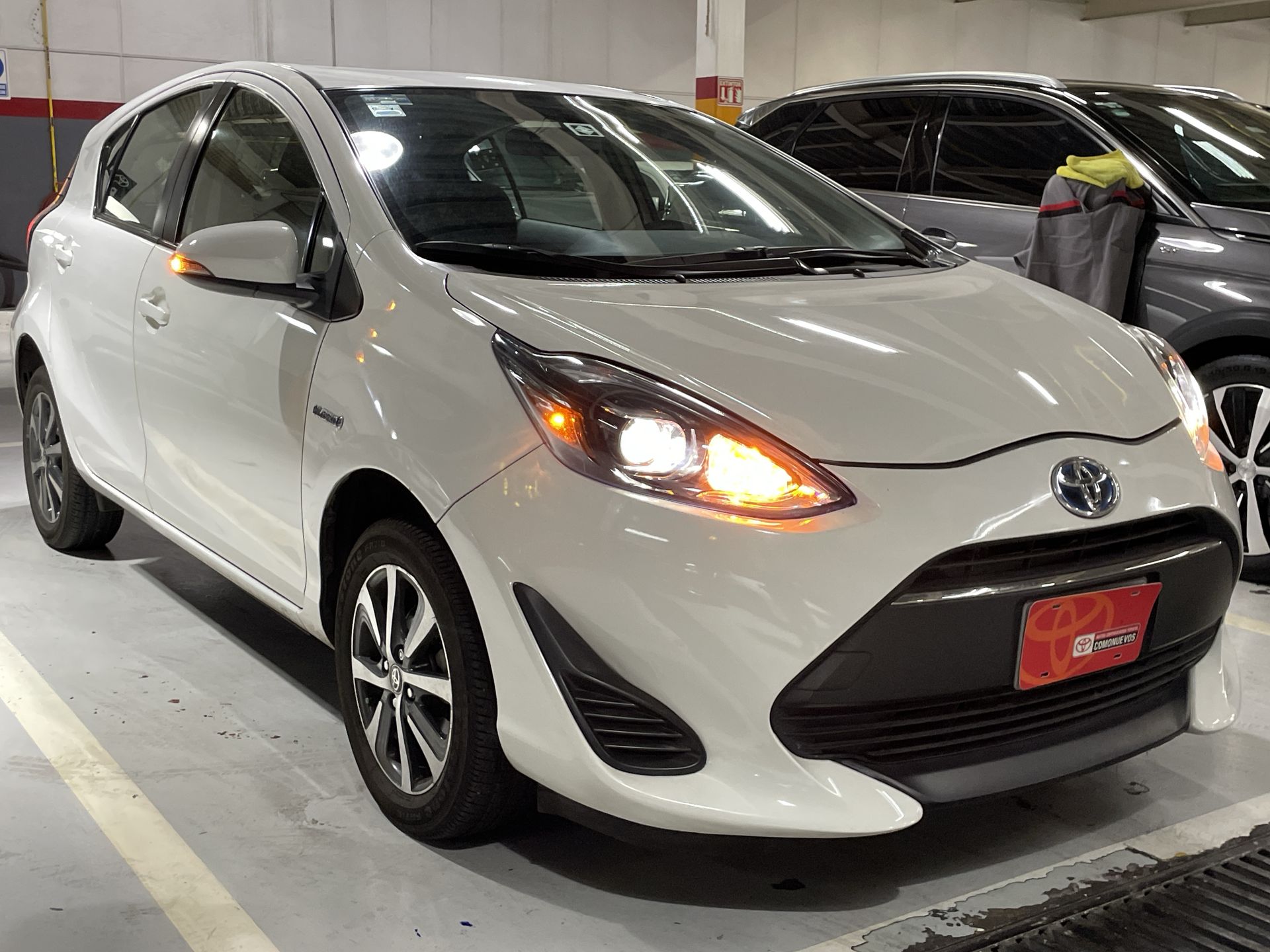 2018 Toyota PRIUS 1.5 HYBRID AUTO