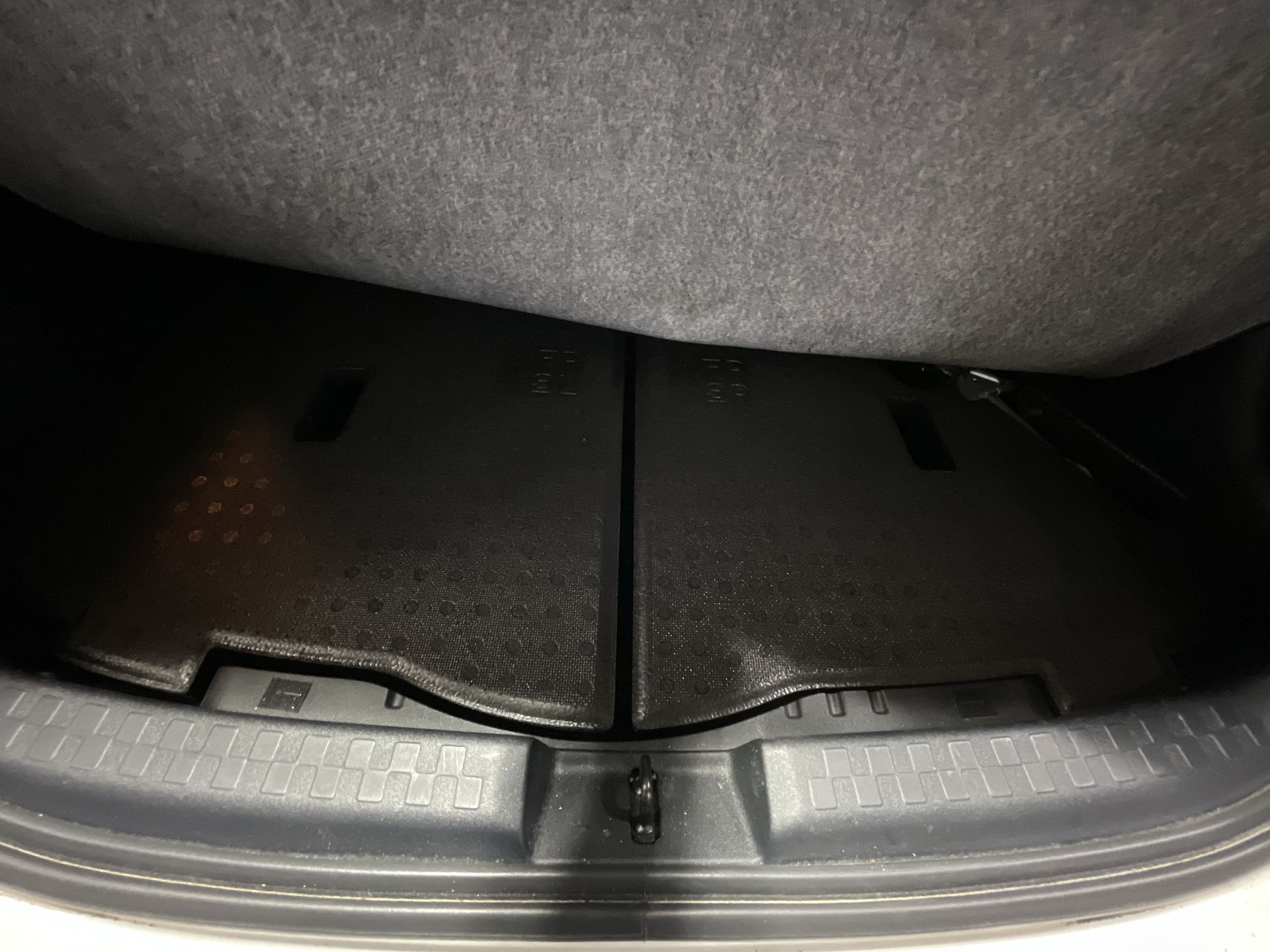 2018 Toyota PRIUS 1.5 HYBRID AUTO