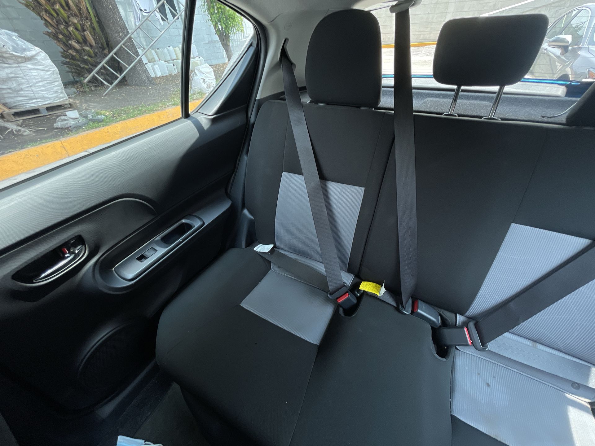 2021 Toyota PRIUS PRIUS C