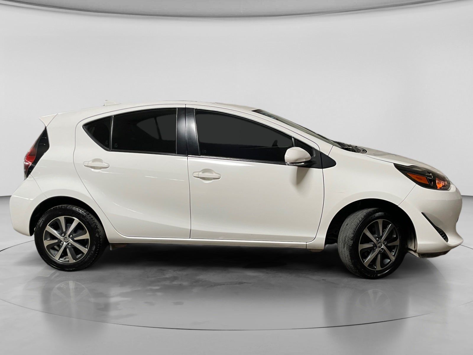 2021 Toyota PRIUS BASE PRIUS C