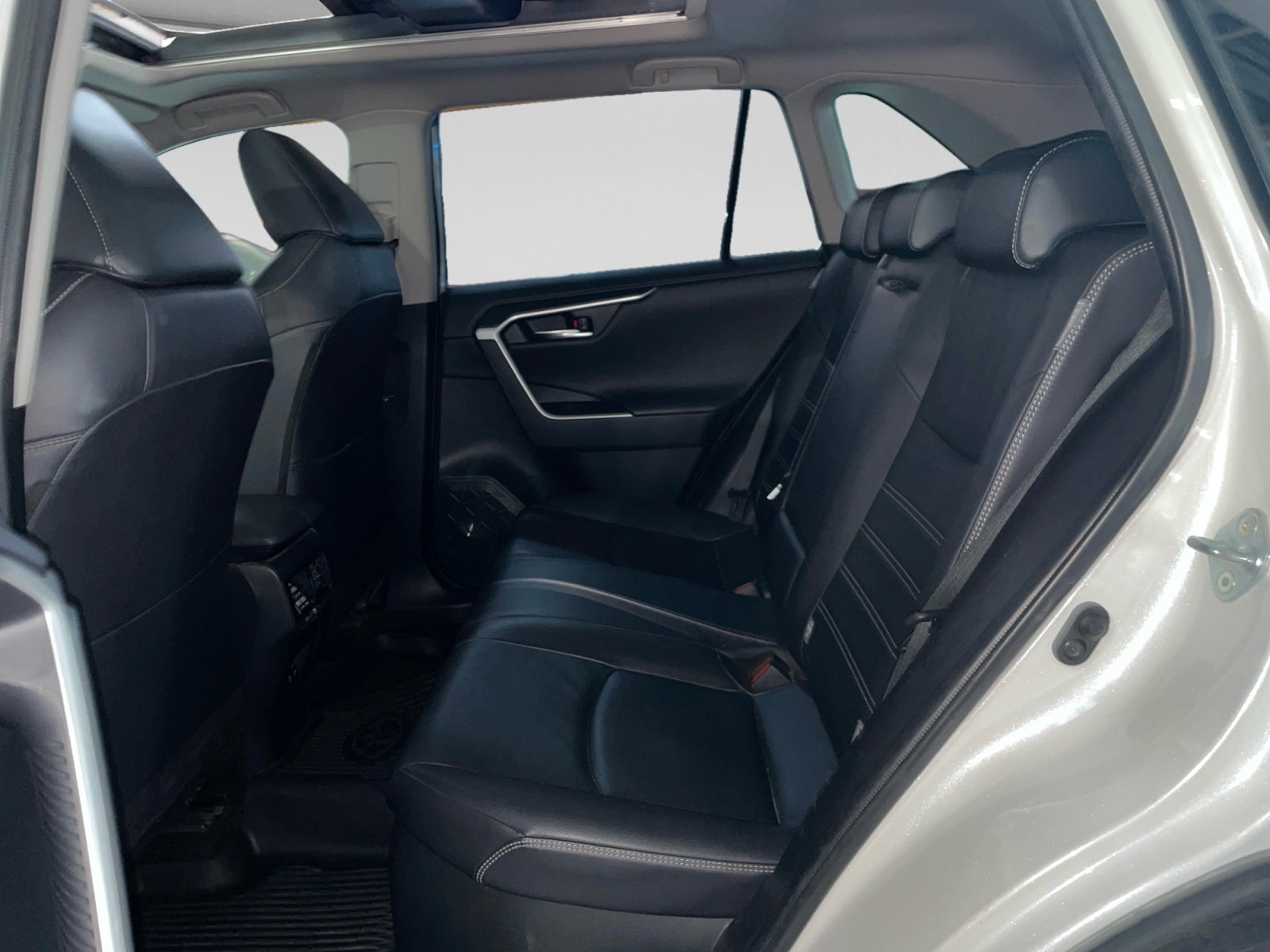 2019 Toyota RAV4 2.5 LIMITED HYBRID AT