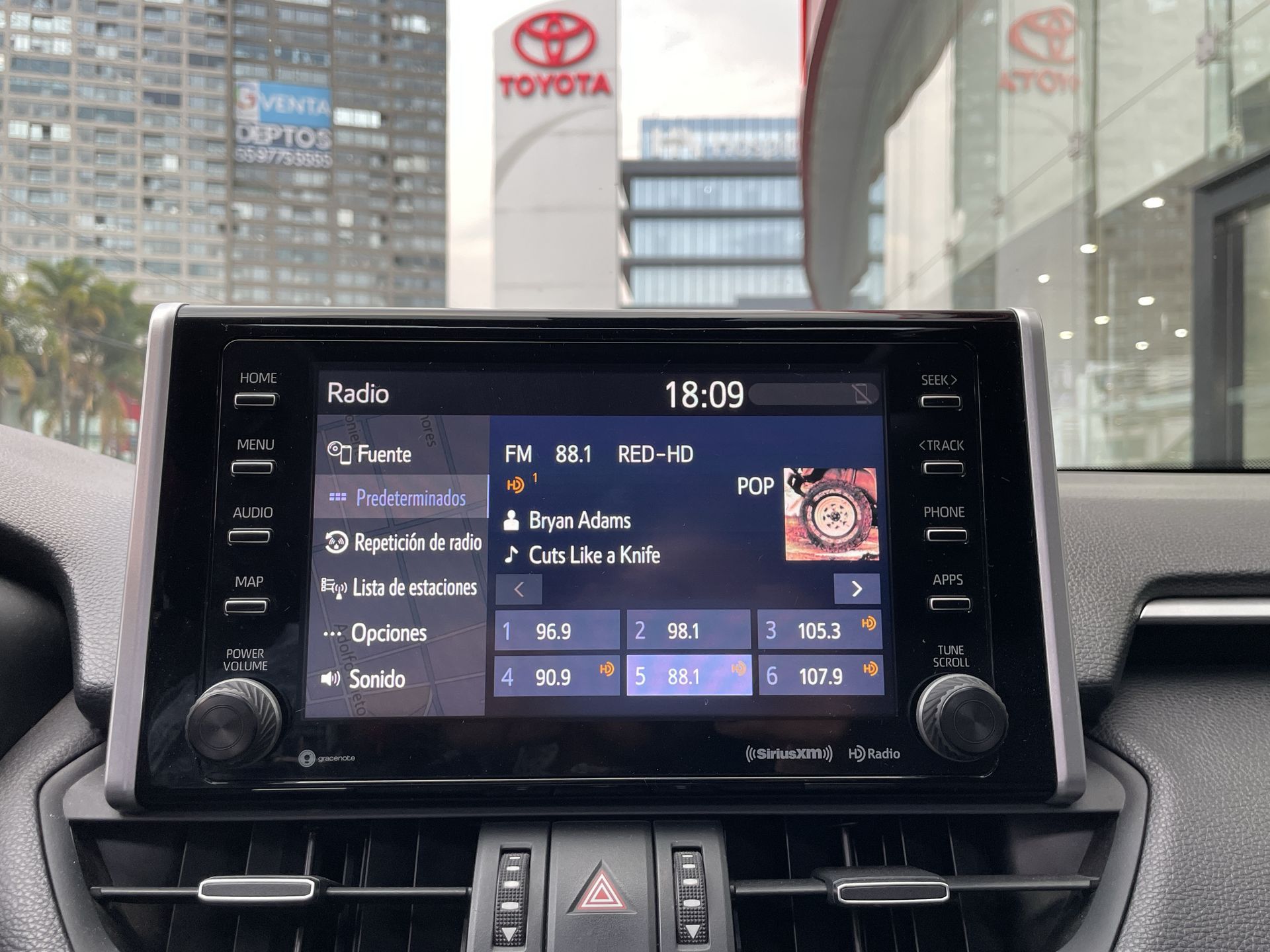 2019 Toyota RAV4 2.5 LIMITED HYBRID AT