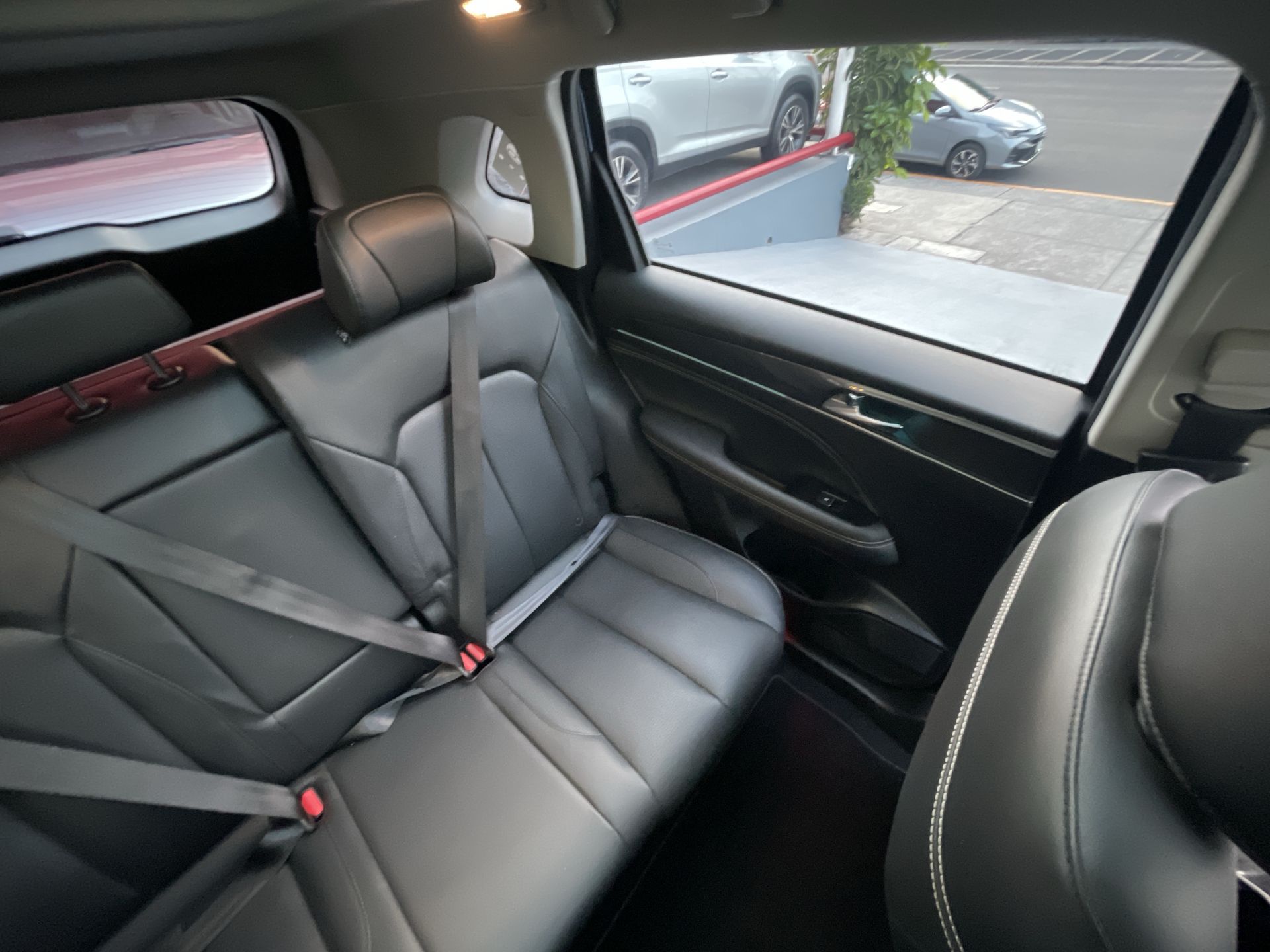 2022 Dodge JOURNEY SPORT