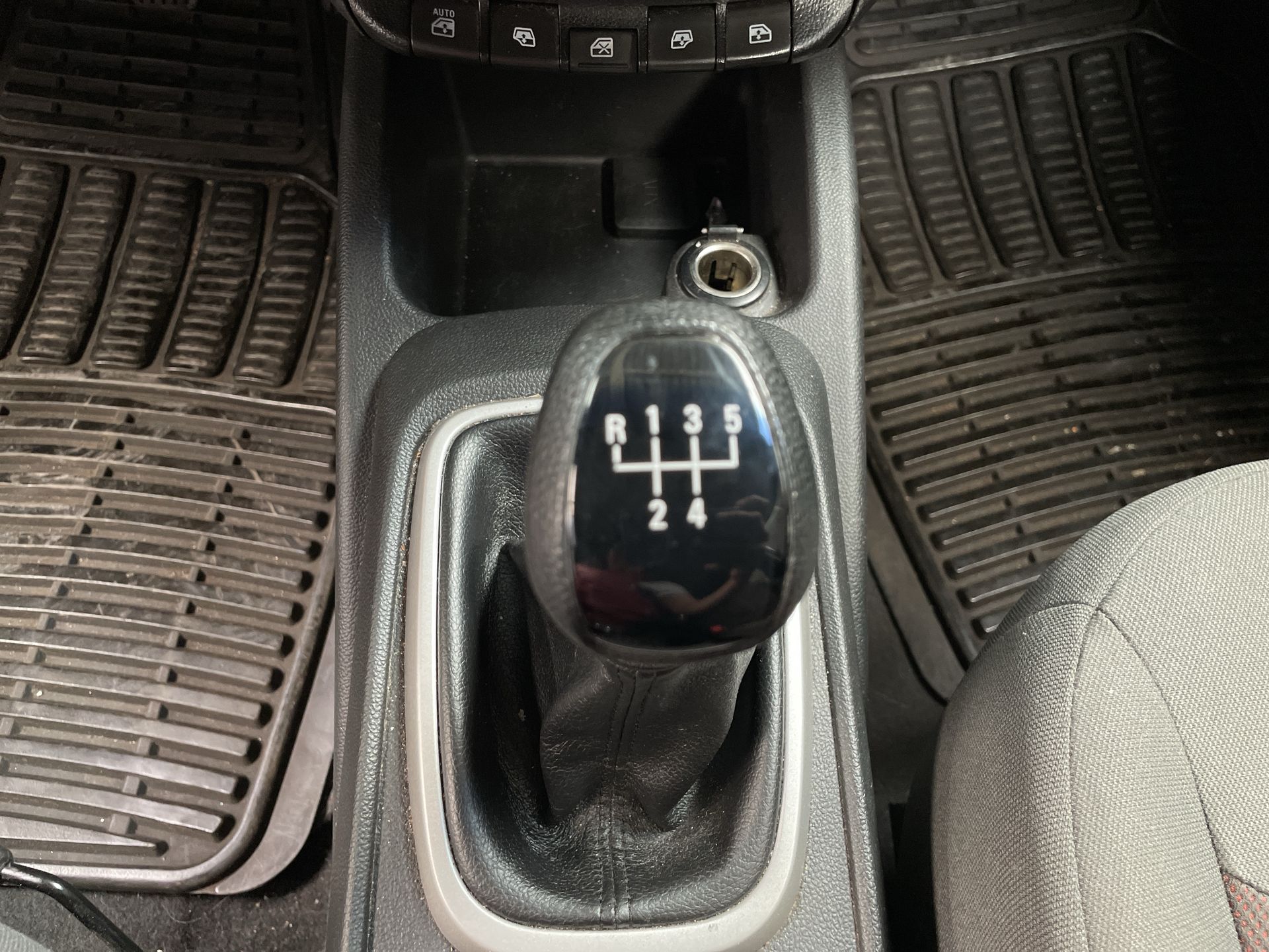 2023 Chevrolet AVEO LT MANUAL C