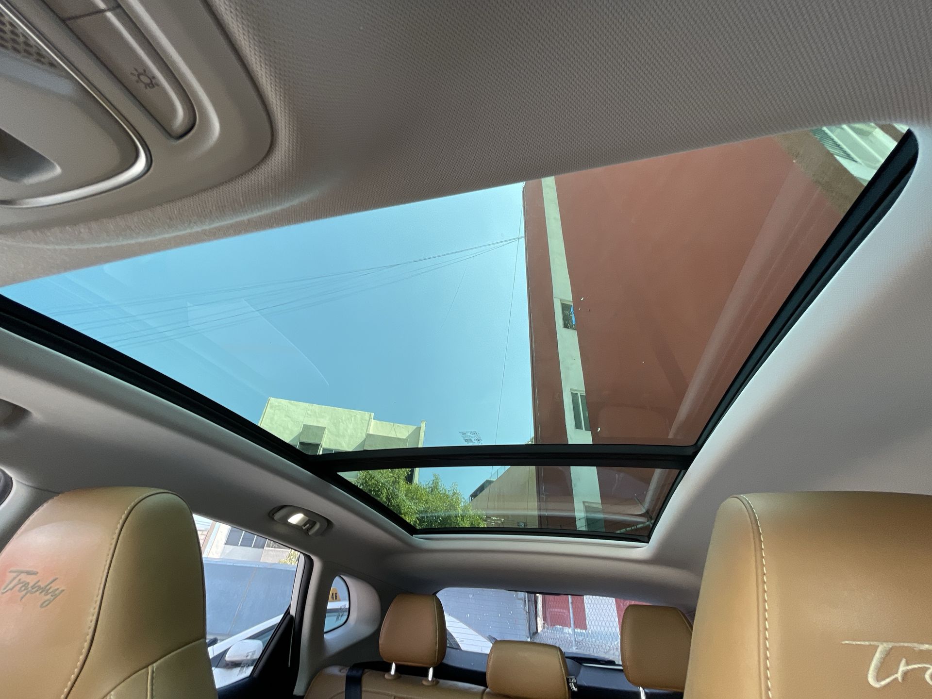 2023 MG HS 2.0T LUX TROPHY DCT