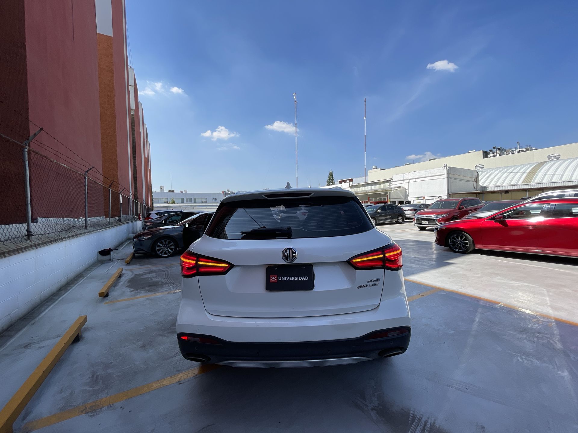 2023 MG HS 2.0T LUX TROPHY DCT