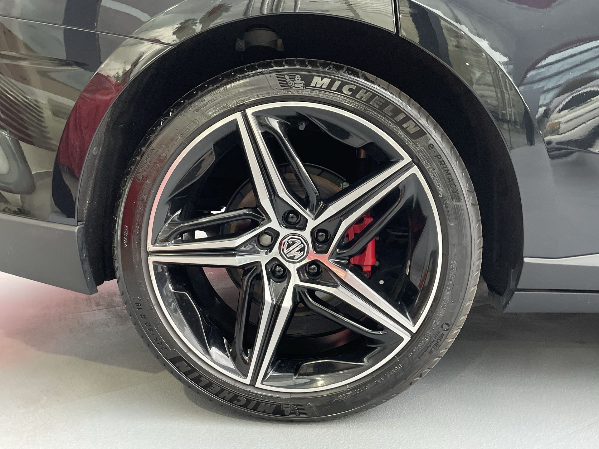 2025 MG MG TF 2.0T LUX TROPHY AT