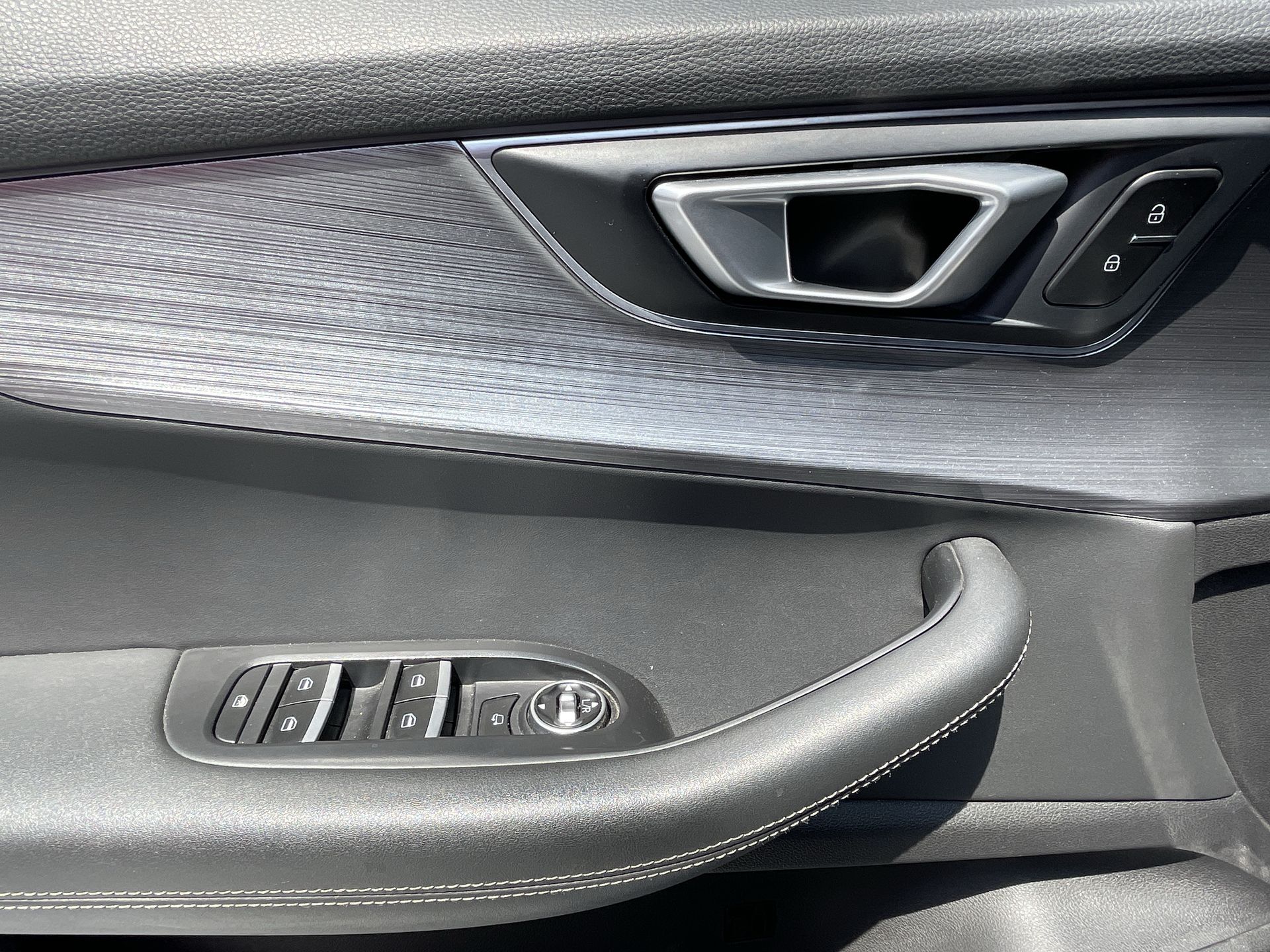 2023 CHIREY TIGGO 1.5T PREMIUM