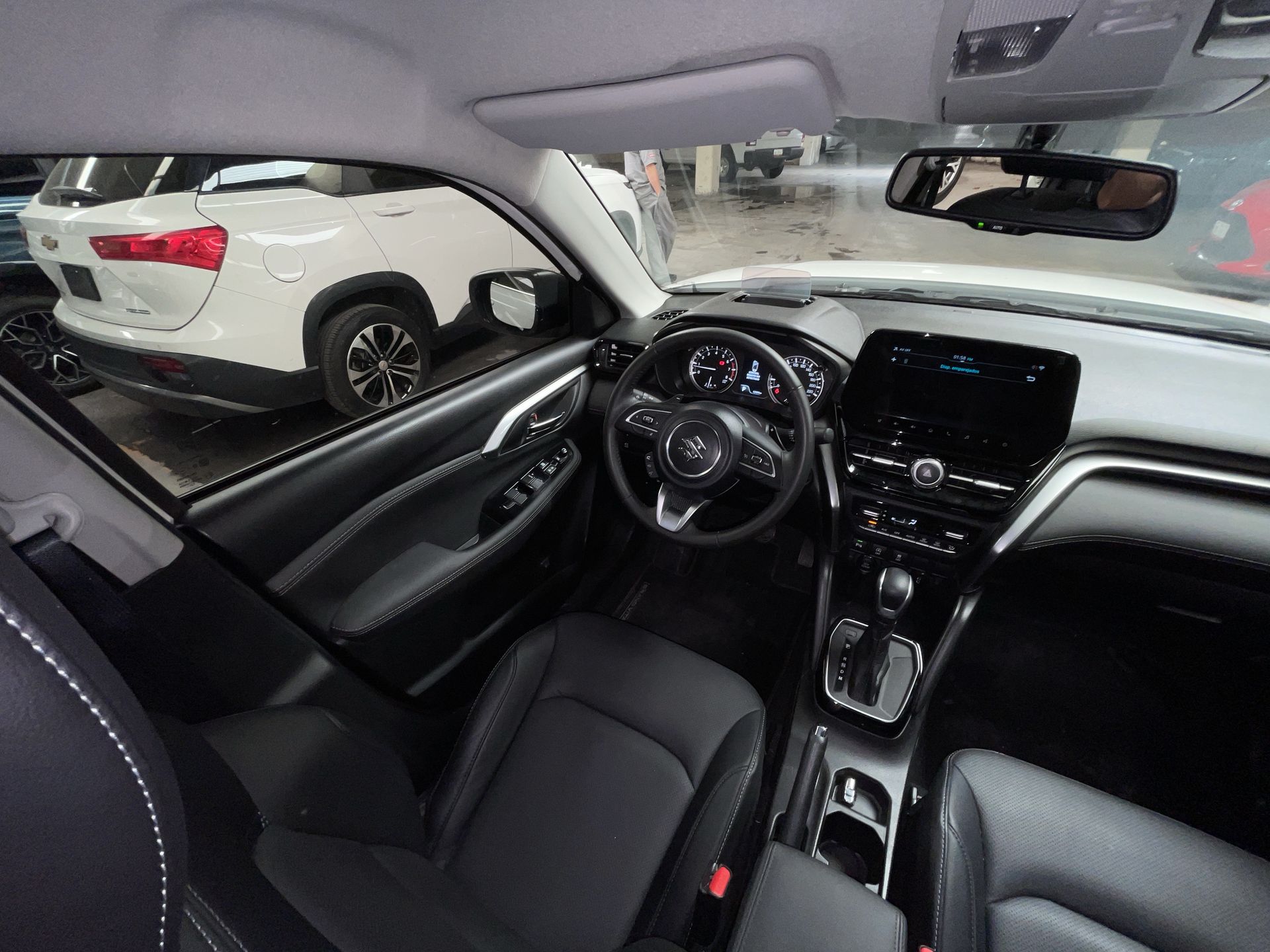 2024 SUZUKI GRAND VITARA BOOSTERGREEN GLX