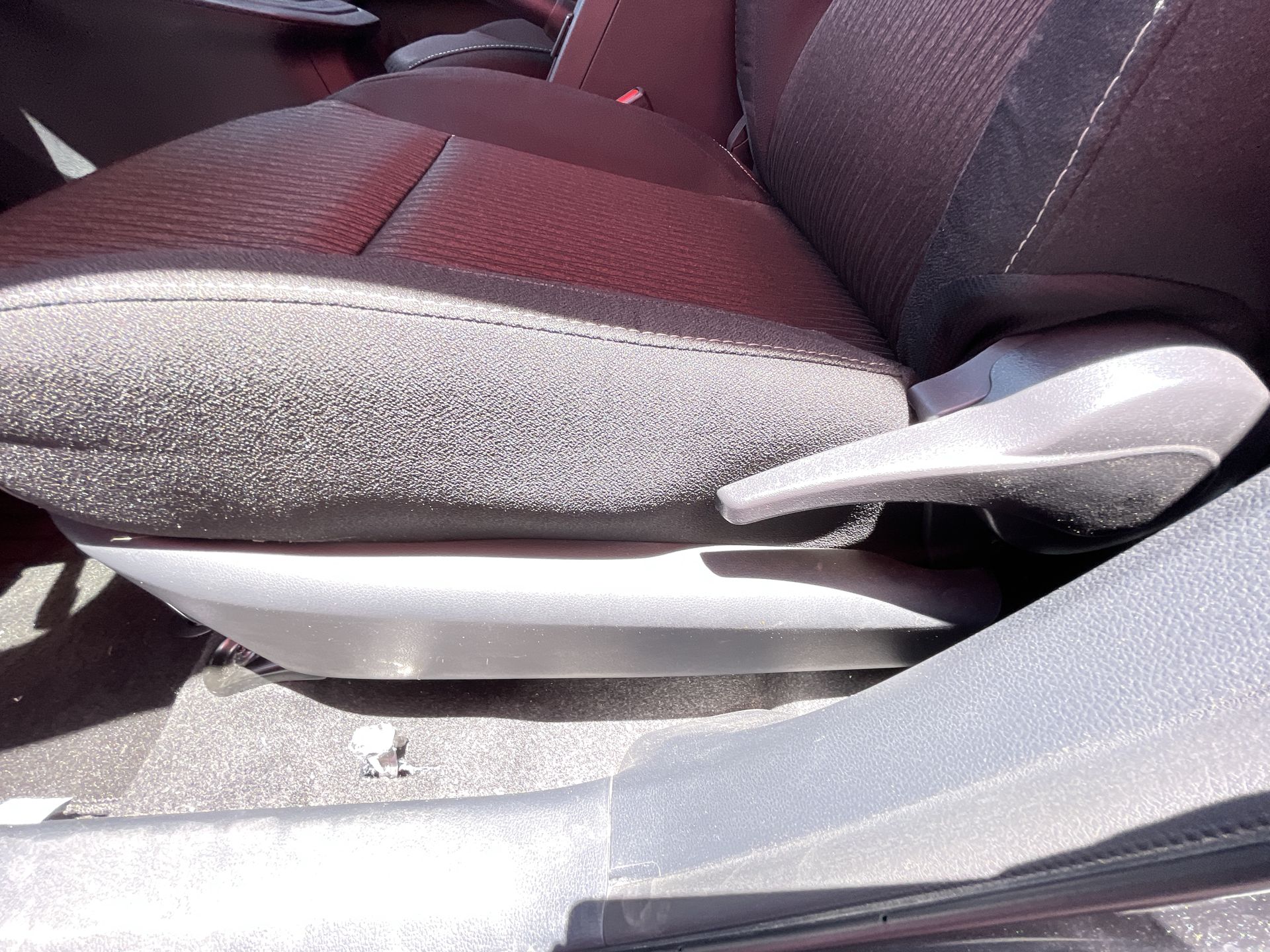 2024 Toyota AVANZA LE MT