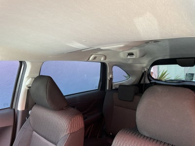 2024 Toyota AVANZA LE MT