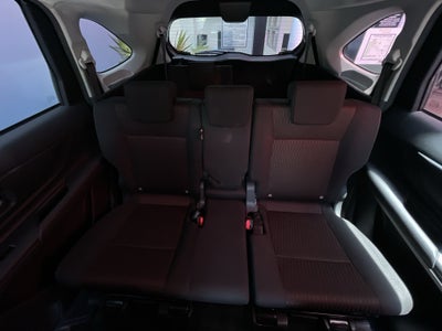 2024 Toyota AVANZA LE MT