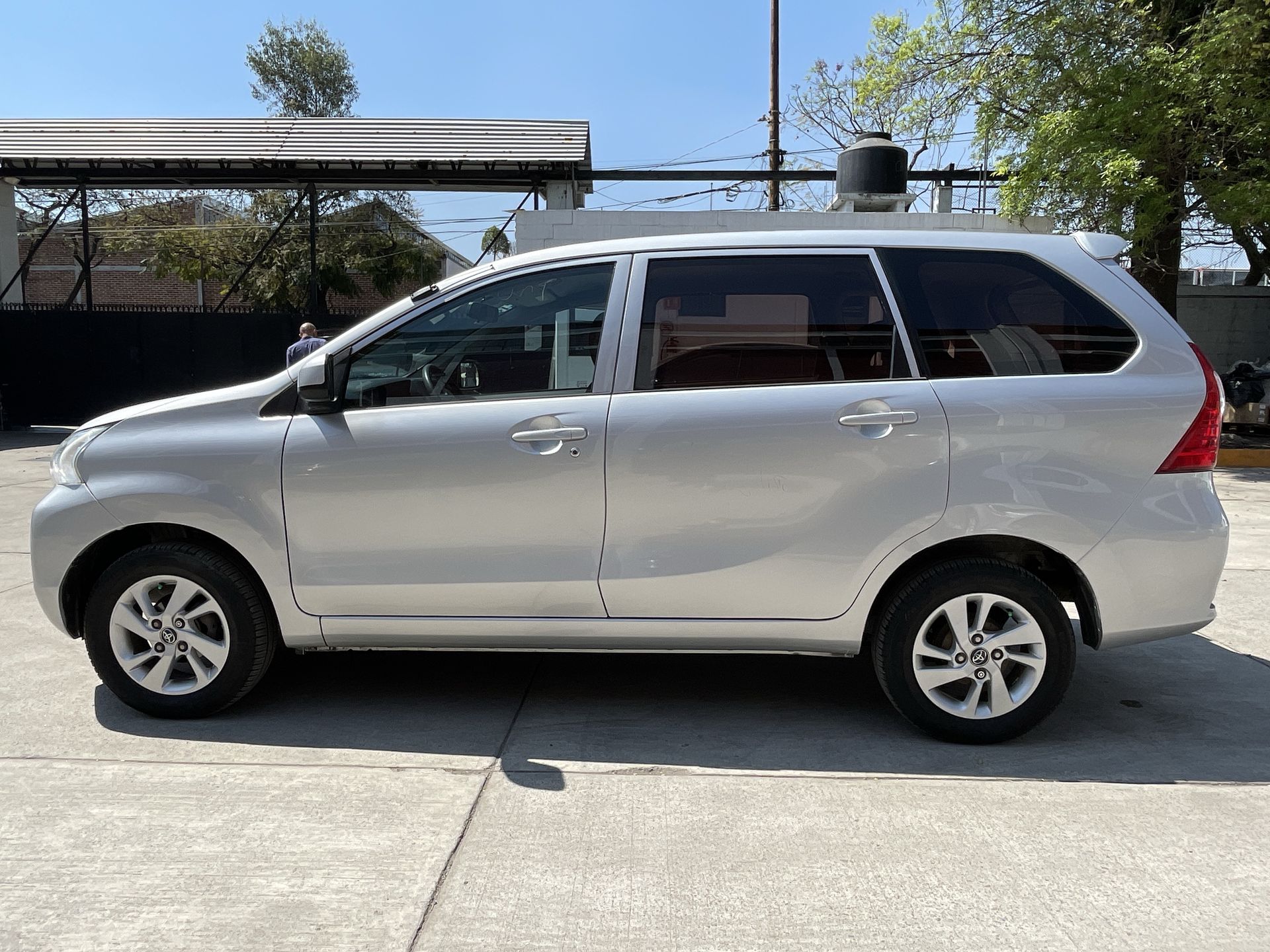 2019 Toyota AVANZA 1.5 XLE AT