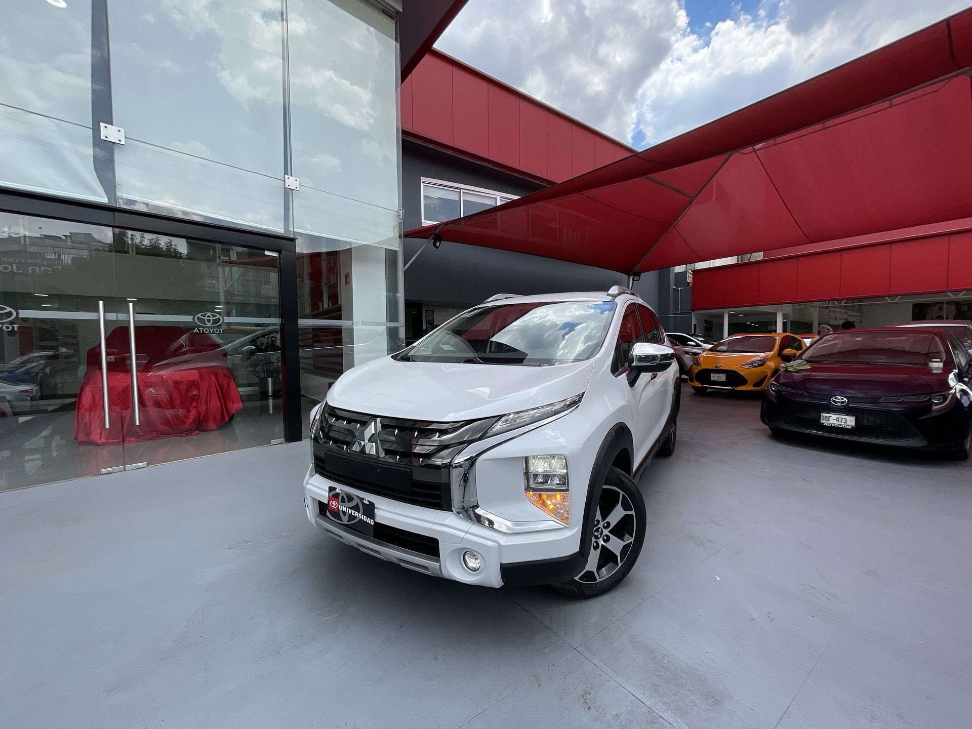 2023 Mitsubishi XPANDER CROSS LIMITED LIMITED