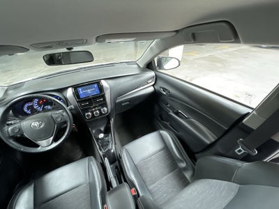 2022 Toyota YARIS S MT