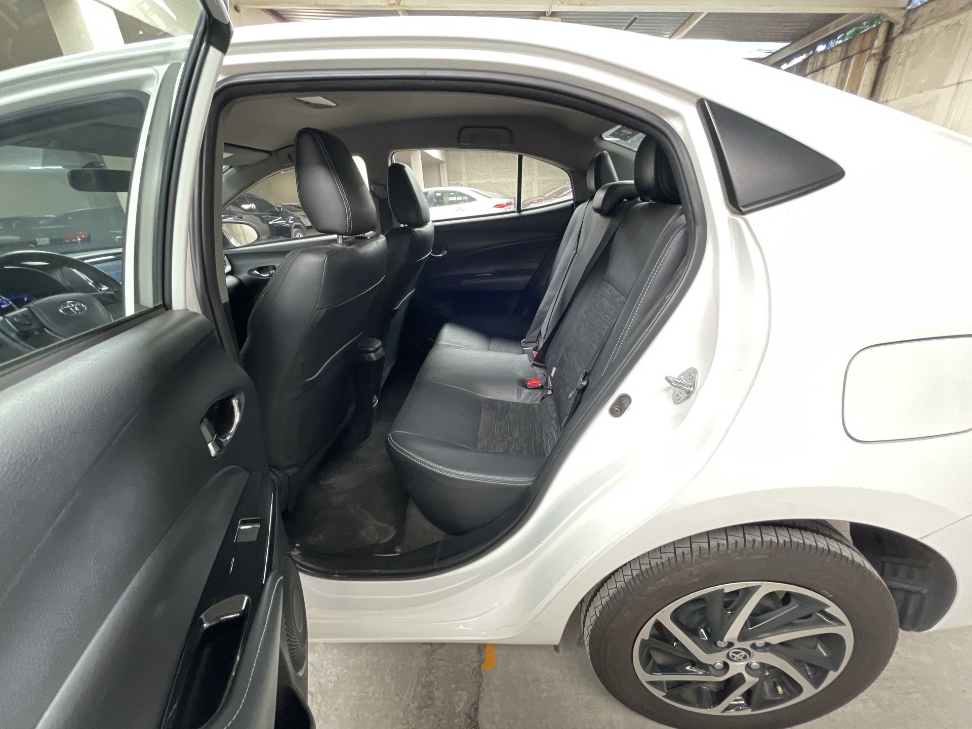 2022 Toyota YARIS S MT