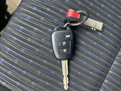 2022 Toyota YARIS CORE