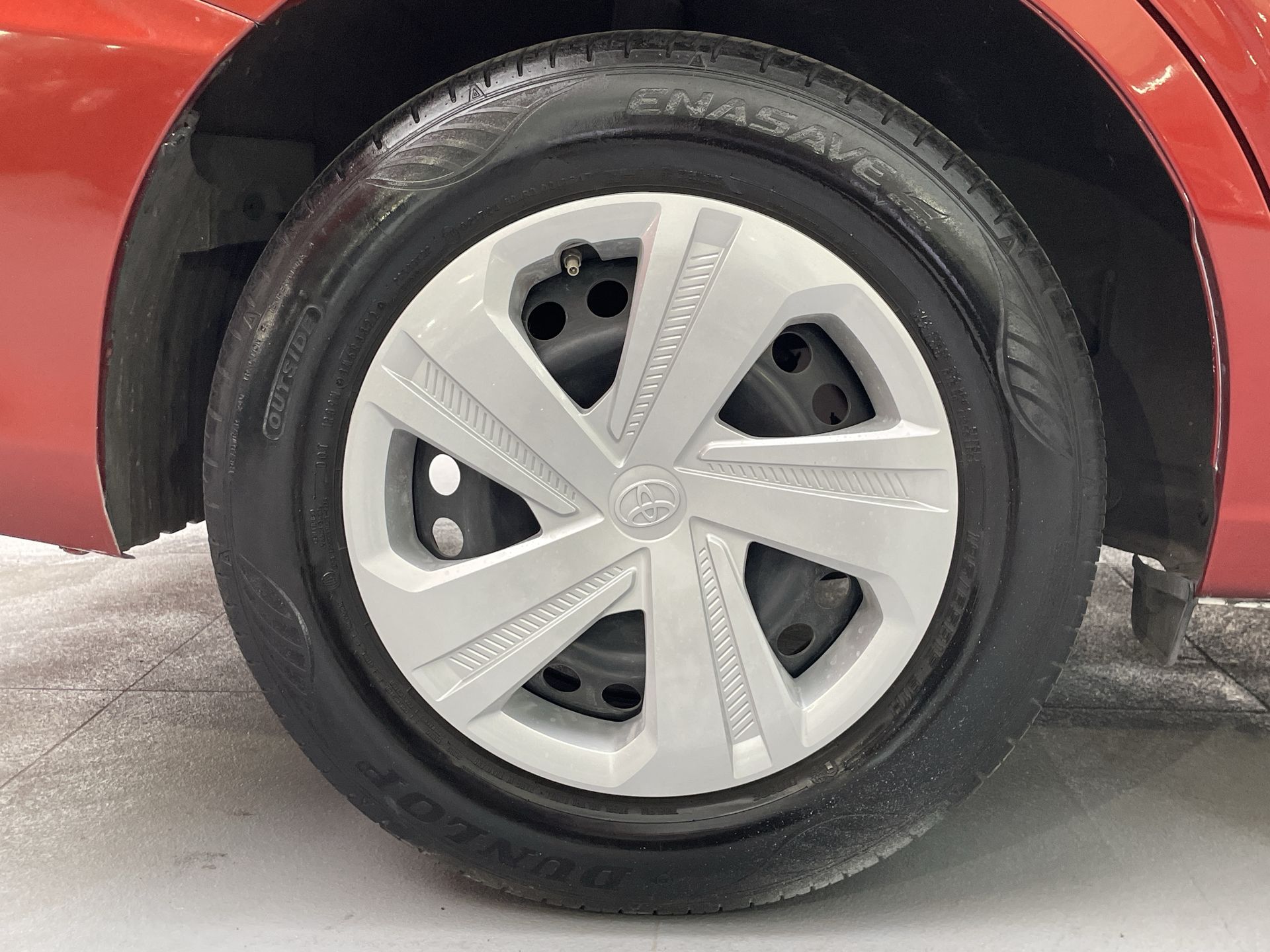 2023 Toyota YARIS BASE MT