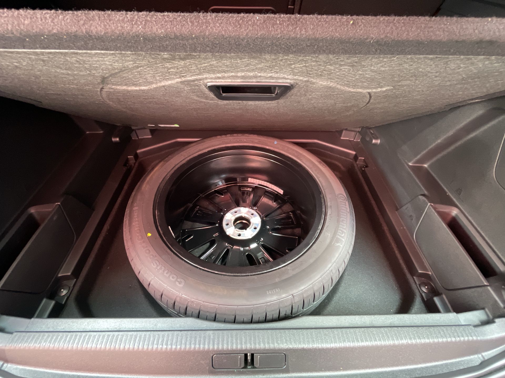 2025 PEUGEOT 3008 GT AUT