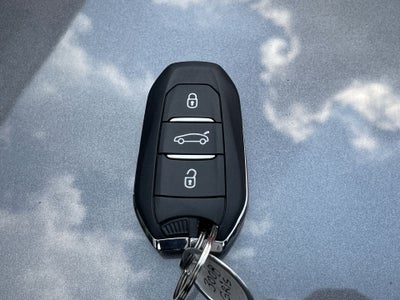 2025 PEUGEOT 3008 GT AUT