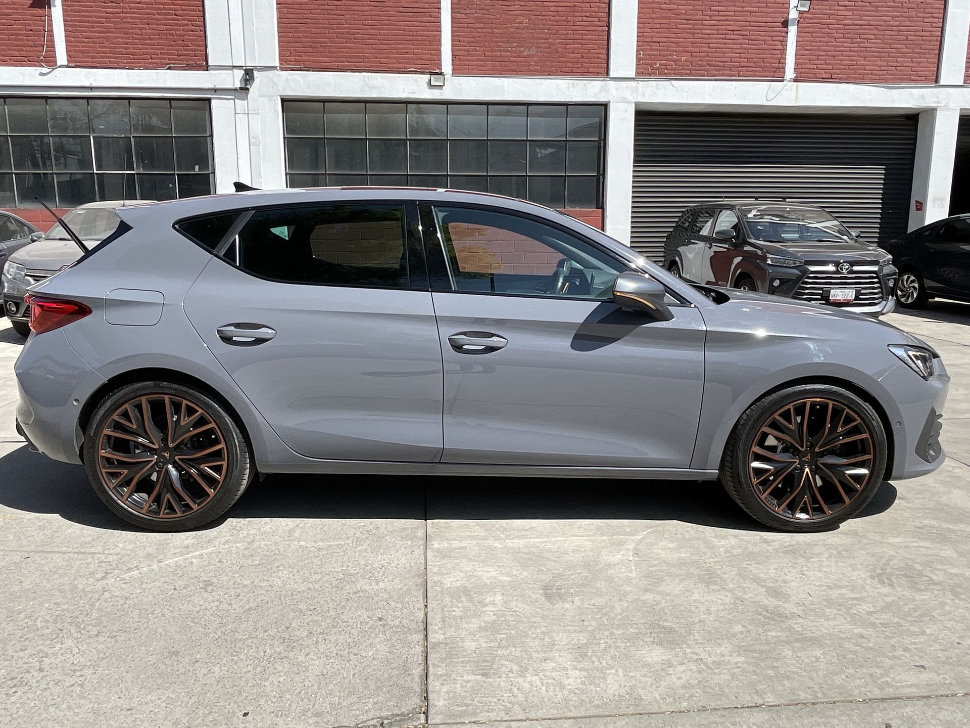 2024 CUPRA LEON LEÓN 300HP DSG