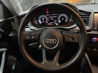 2023 Audi A1 SB 30 TFSI COOL S TRONIC