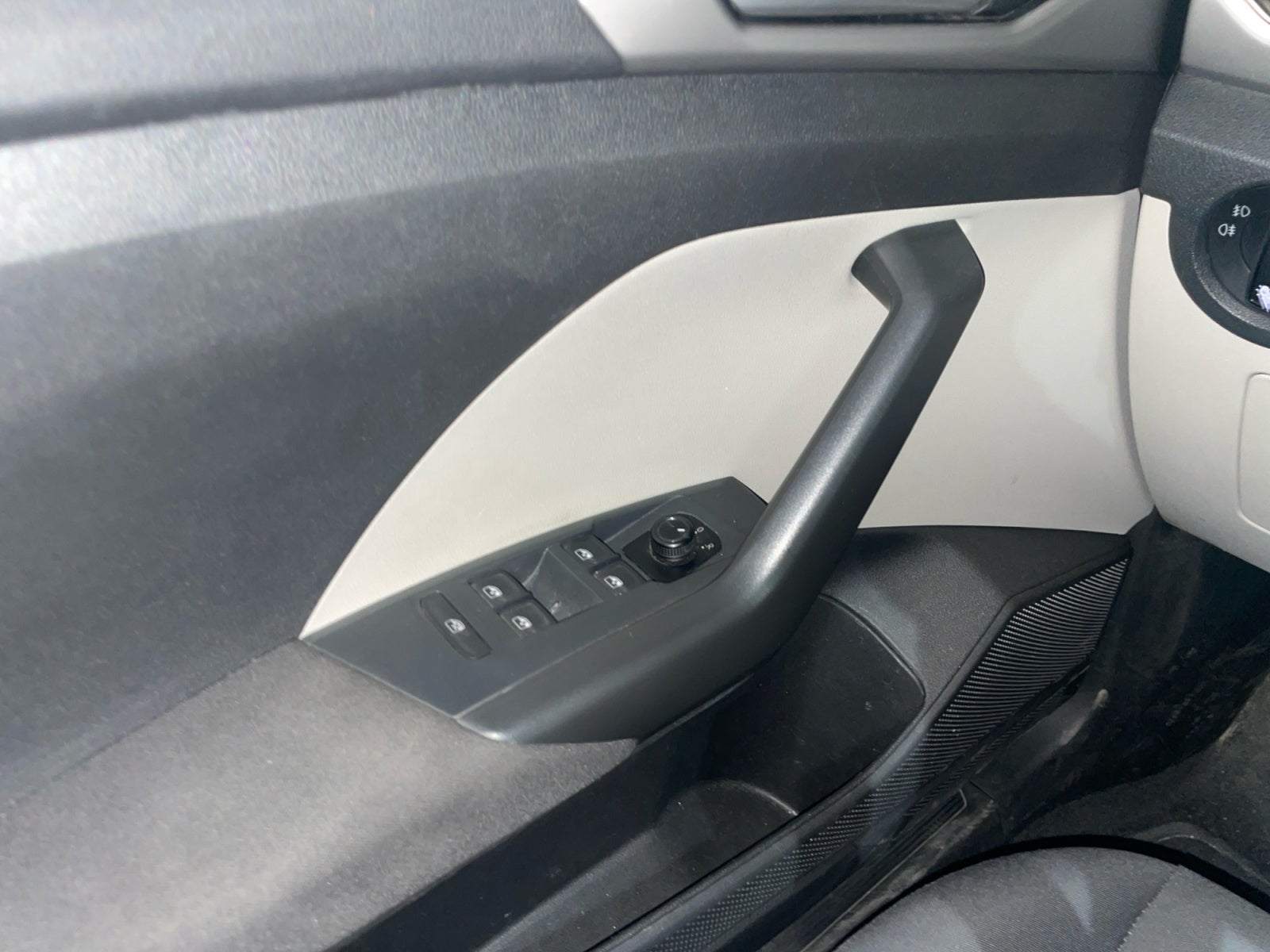 2022 Volkswagen T-CROSS T-CROSS COMFORTLINE TIPTRONIC