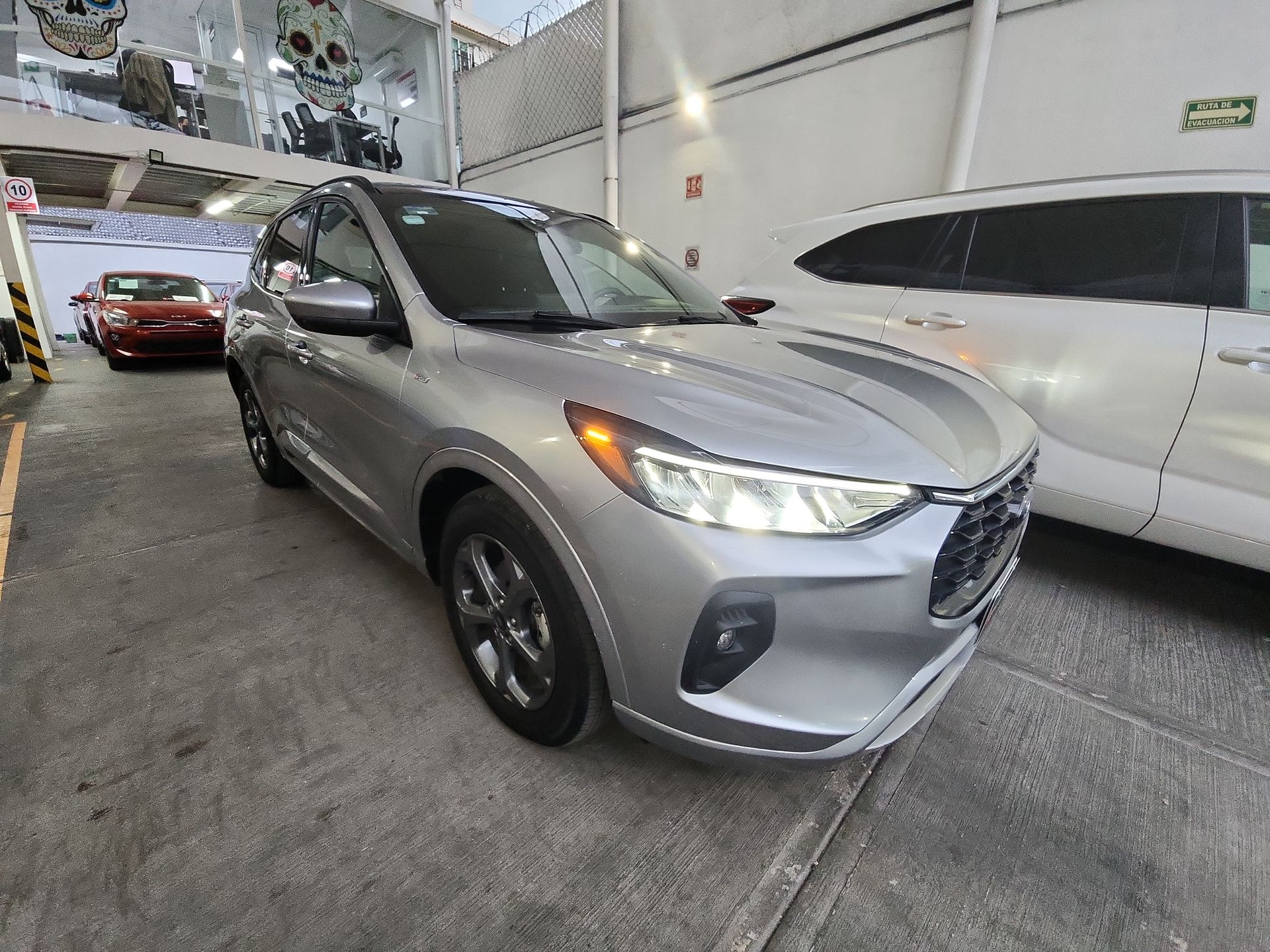 2023 Ford ESCAPE ST-LINE SELECT