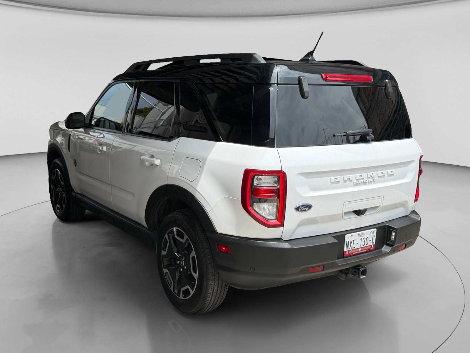 2023 Ford BRONCO OUTERBANKS