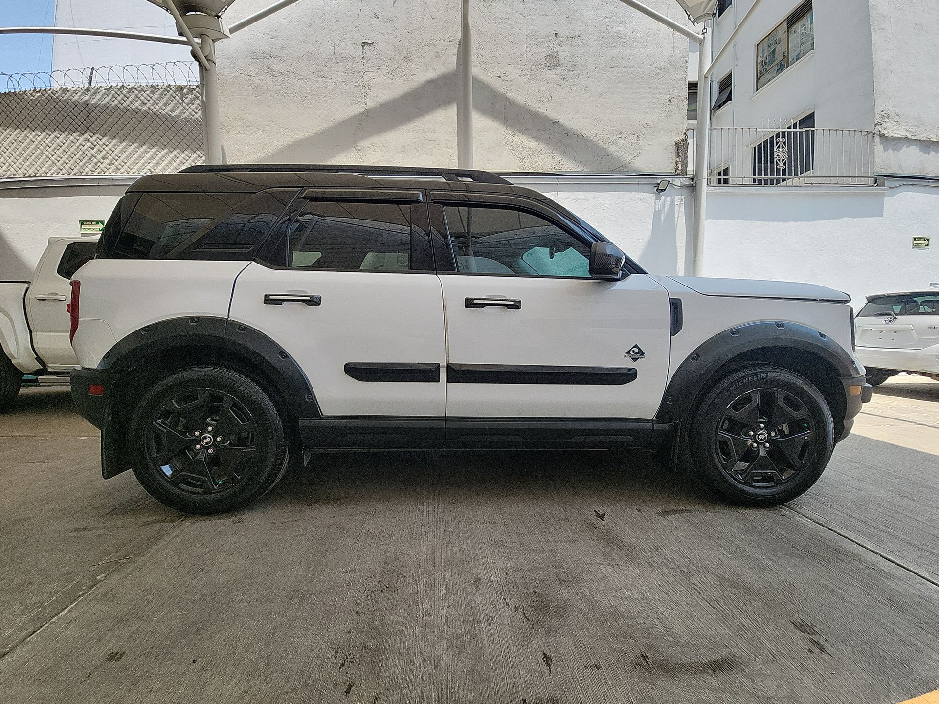 2022 Ford BRONCO OUTERBANKS