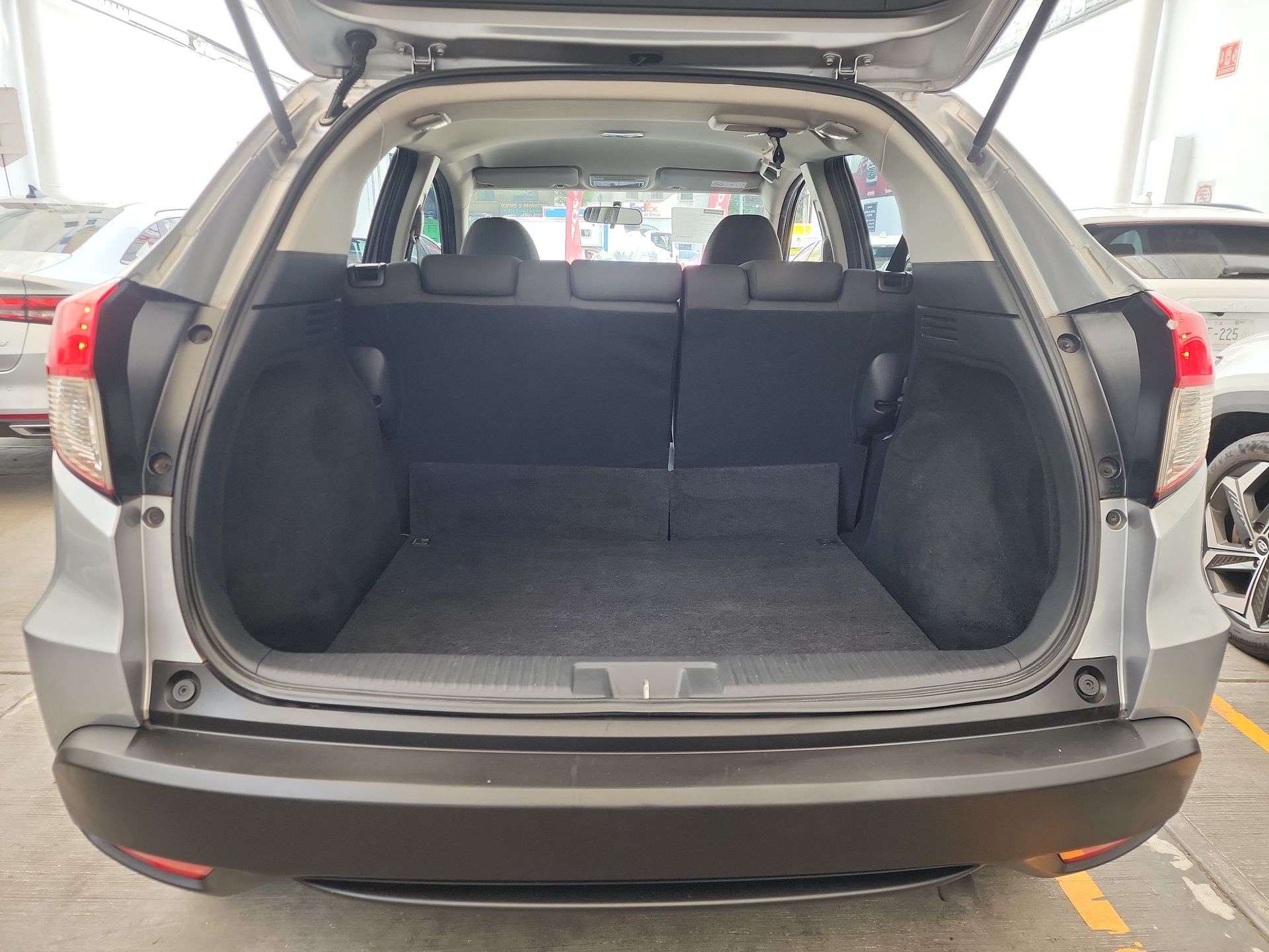 2020 Honda HR-V UNIQ CVT