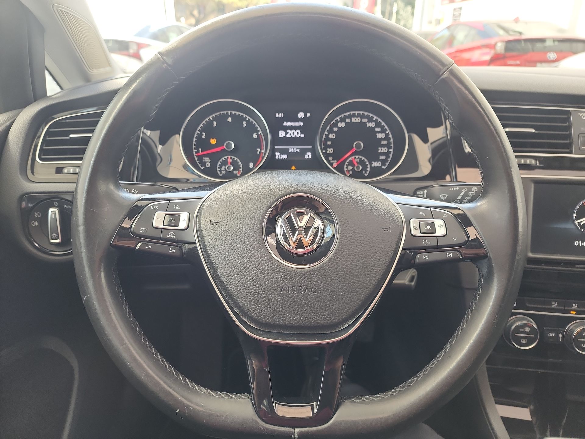 2017 Volkswagen GOLF HIGHLINE DSG ASISTENTE APARCAMIENTO