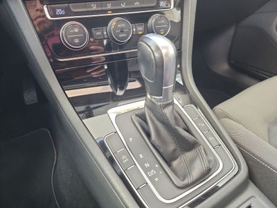 2017 Volkswagen GOLF HIGHLINE DSG ASISTENTE APARCAMIENTO