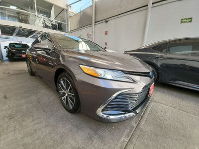2024 Toyota CAMRY XLE HV