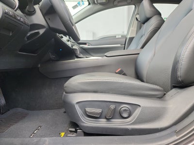 2024 Toyota CAMRY XLE HV