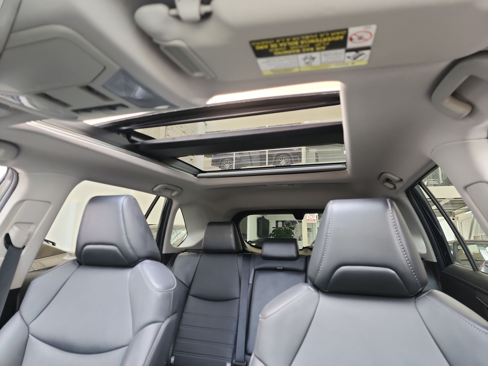 2021 Toyota RAV4 LIMITED HV