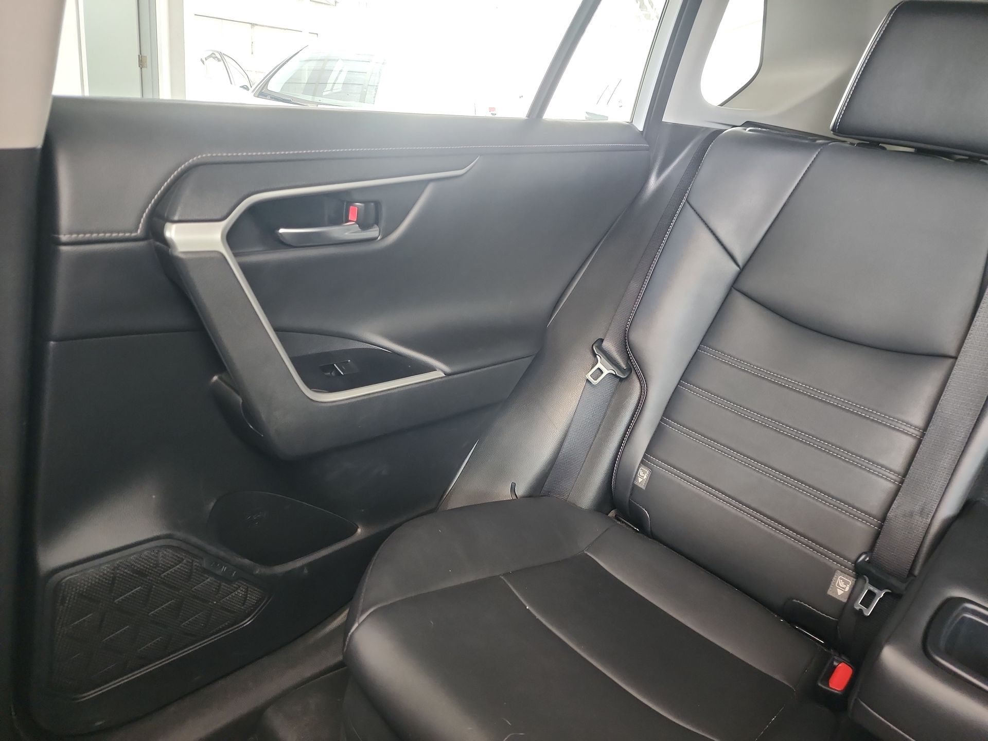 2023 Toyota RAV4 LIMITED HV